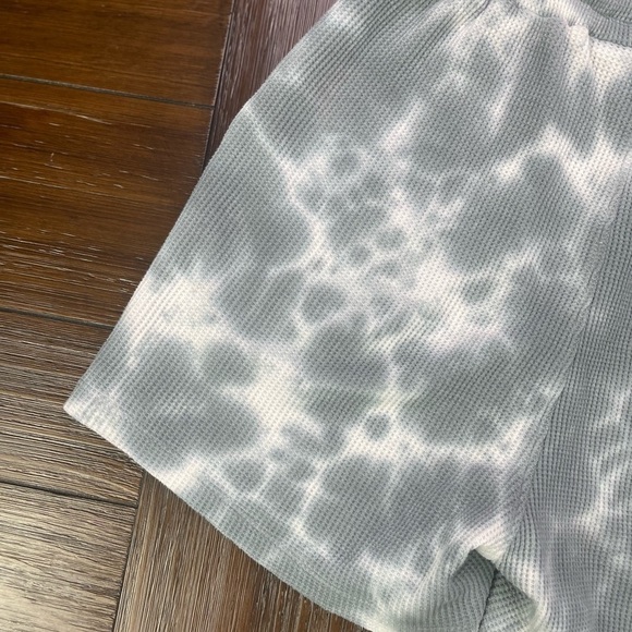 Anthropologie Saturday Sunday Tie Dye High Rise Shorts Size Small - Picture 9 of 10